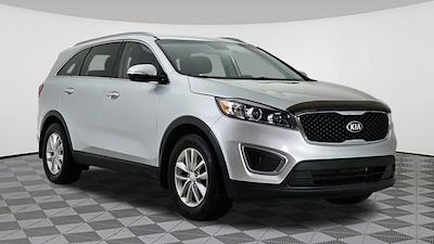 Used 2016 Kia Sorento - photo 1