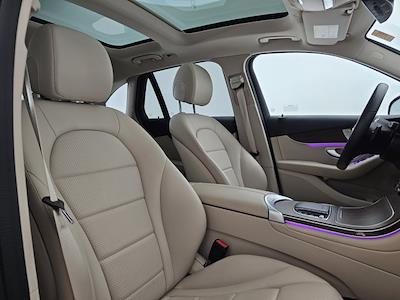 Used 2022 Mercedes-Benz GLC 300 SUV - photo 1