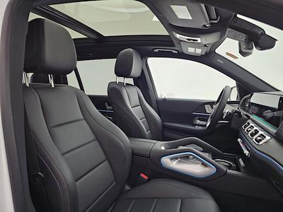 Used 2023 Mercedes-Benz GLS 450 - photo 1