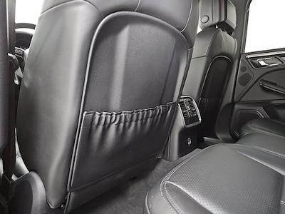 Used 2022 Porsche Macan - photo 1