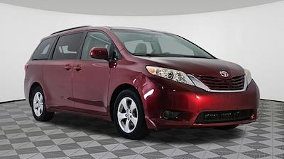 Used 2015 Toyota Sienna LE Minivan for sale #37R2047C - photo 1