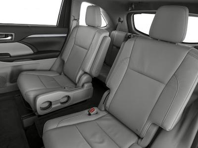 Used 2016 Toyota Highlander - photo 1