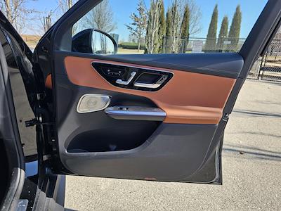 Used 2025 Mercedes-Benz GLC 300 SUV - photo 1