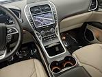2019 Lincoln Nautilus FWD SUV for sale #37T1223A - photo 18