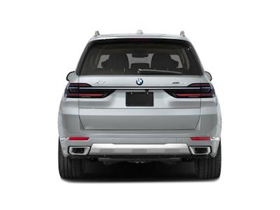 Used 2025 BMW X7 - photo 1
