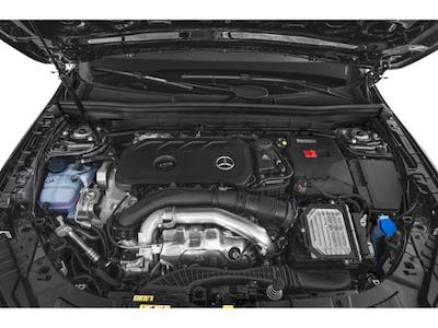 Used 2025 Mercedes-Benz GLB 250 SUV - photo 1