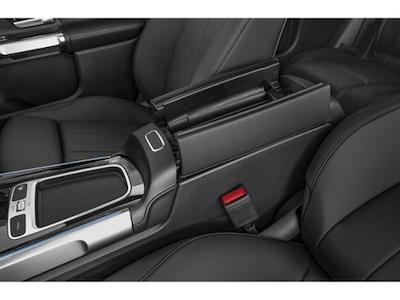 Used 2025 Mercedes-Benz GLB 250 SUV - photo 1