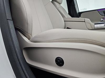 Used 2025 Mercedes-Benz GLB 250 SUV - photo 1