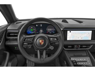 Used 2025 Porsche Macan - photo 1