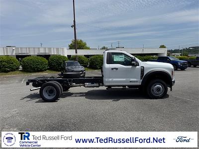 New 2025 Ford F-550 - photo 1