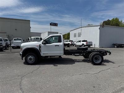 New 2025 Ford F-550 - photo 1
