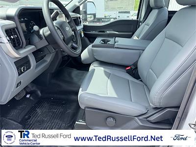 New 2025 Ford F-550 - photo 1