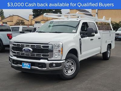 New 2025 Ford F-350 Crew Cab Cab Chassis for sale #0SC67383 - photo 2