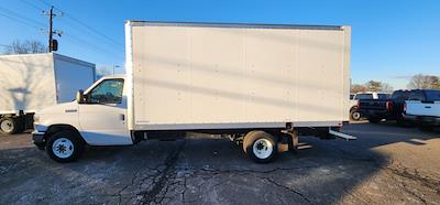 New 2024 Ford E-450 RWD 16' Wabash Box Van for sale #H240096 - photo 2