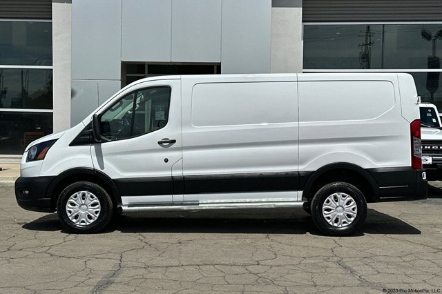 Used 2024 Ford Transit 250 - photo 8