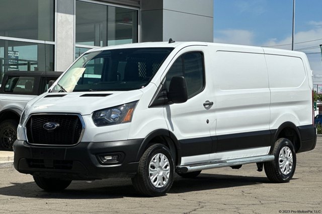 Used 2024 Ford Transit 250 - photo 9