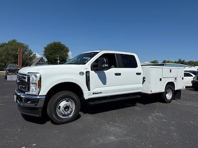 New 2025 Ford F-350 Crew Cab 4WD Reading SLU108-DW 9' Service Truck for sale #197825 - photo 1