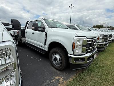 New 2025 Ford F-350 XL Crew Cab 4WD 9' 6" Knapheide Steel Flatbed Truck with Gooseneck Hitch for sale #198325 - photo 1