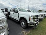 New 2025 Ford F-350 XL Crew Cab 4WD 9' 6" Knapheide Steel Flatbed Truck with Gooseneck Hitch for sale #198325 - photo 1