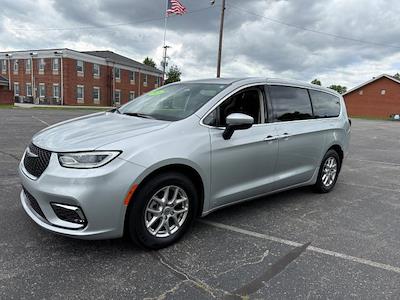2023 Chrysler Pacifica FWD Minivan for sale #P7444 - photo 1
