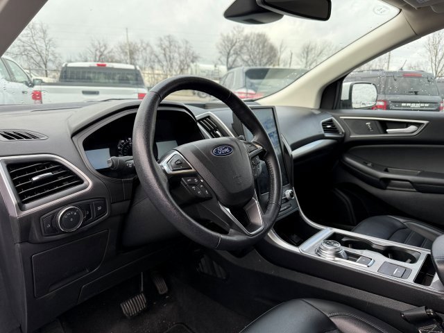 Used 2024 Ford Edge - photo 10