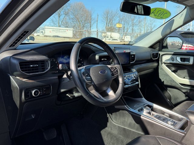 Used 2024 Ford Explorer - photo 14