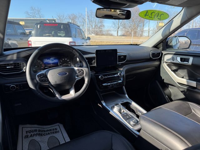 Used 2024 Ford Explorer - photo 21