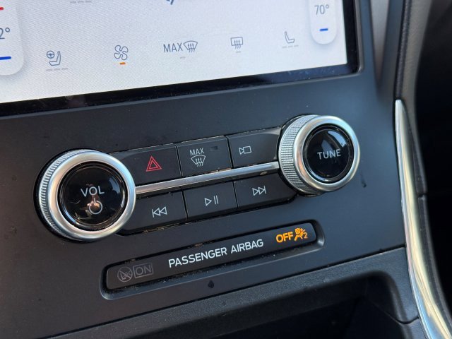 Used 2024 Ford Edge - photo 33