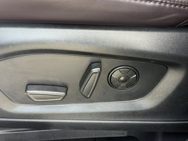 Used 2025 Ford Explorer - photo 15