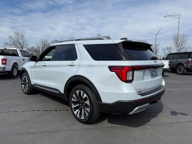 Used 2025 Ford Explorer - photo 5