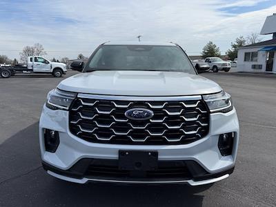 Used 2025 Ford Explorer - photo 1
