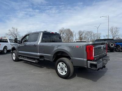 Used 2025 Ford F-250 - photo 1