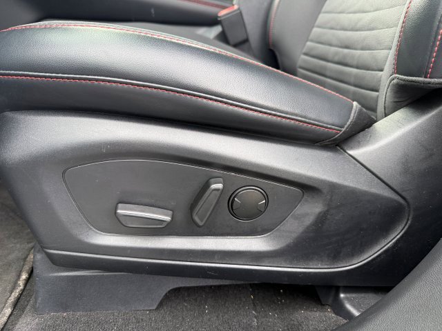 Used 2025 Ford Explorer - photo 16