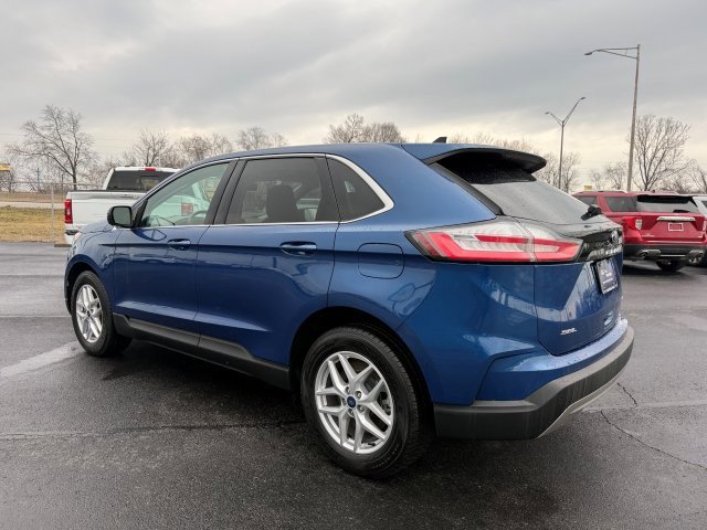 Used 2022 Ford Edge - photo 2