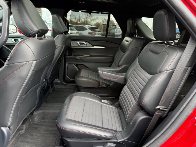Used 2025 Ford Explorer - photo 20