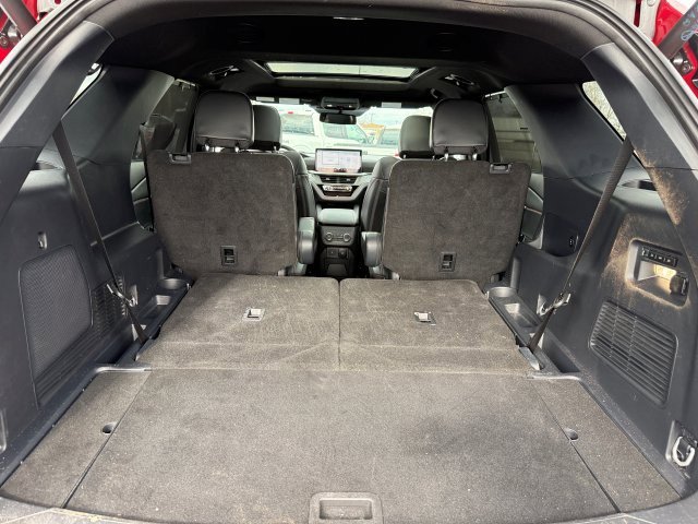 Used 2025 Ford Explorer - photo 22