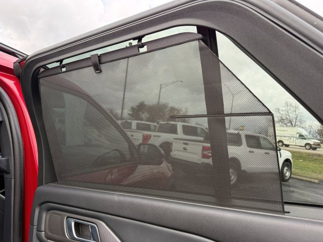 Used 2025 Ford Explorer - photo 26