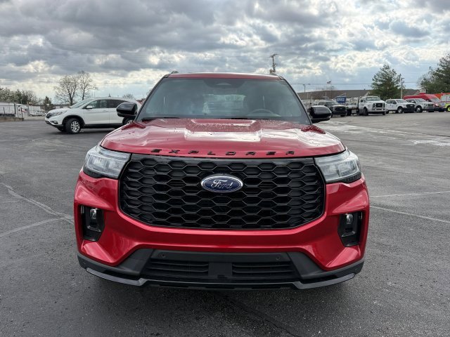 Used 2025 Ford Explorer - photo 6