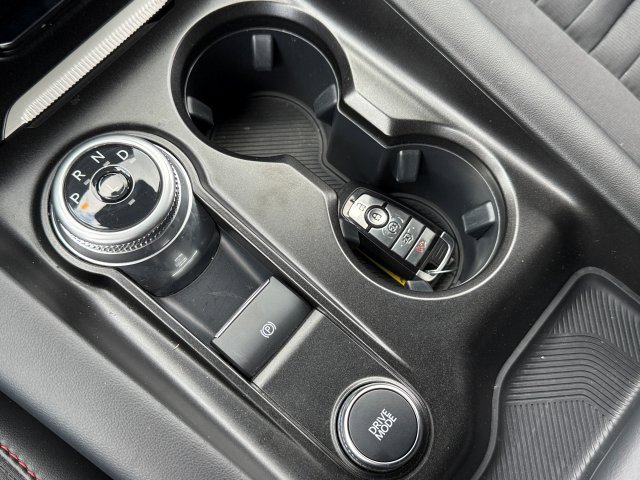Used 2025 Ford Explorer - photo 44