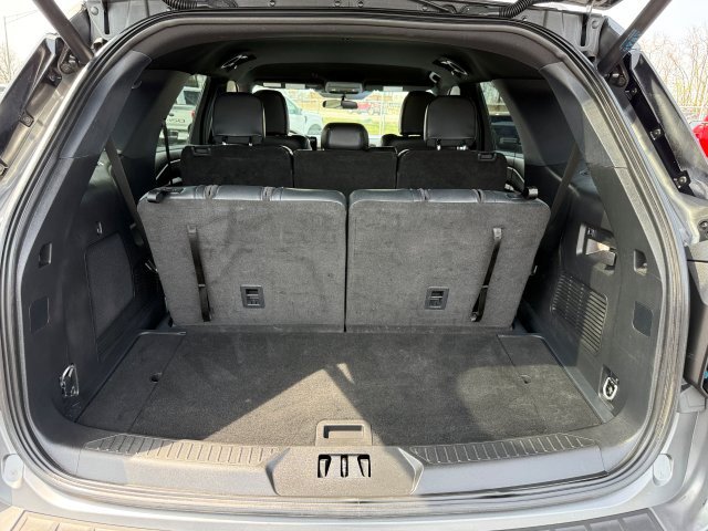 Used 2025 Ford Explorer - photo 21