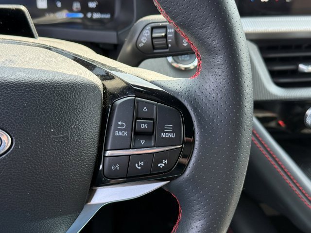 Used 2025 Ford Explorer - photo 39