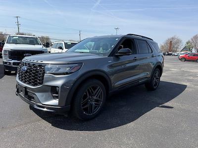 Used 2025 Ford Explorer - photo 1