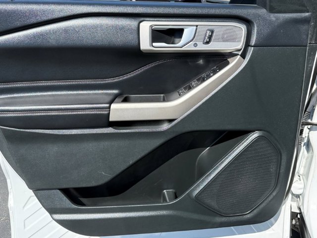 Used 2023 Ford Explorer - photo 10