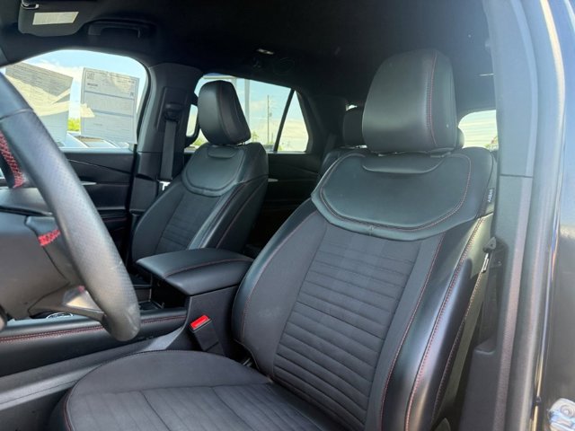 Used 2025 Ford Explorer - photo 15