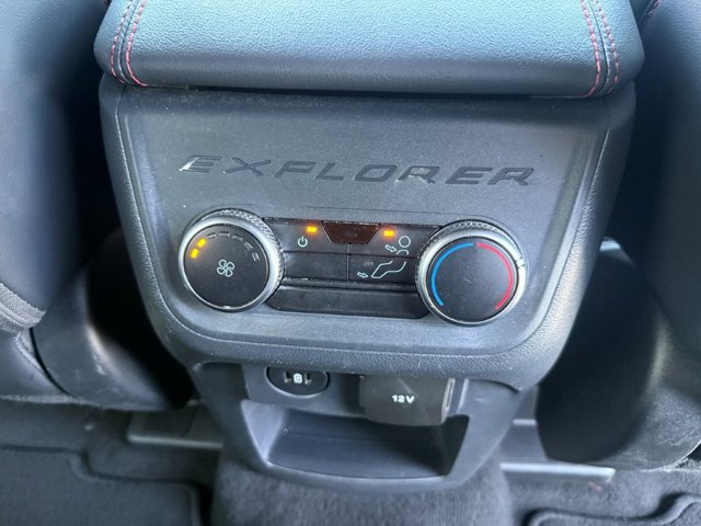 Used 2025 Ford Explorer - photo 23