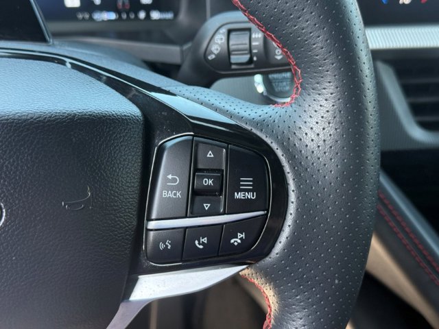 Used 2025 Ford Explorer - photo 38