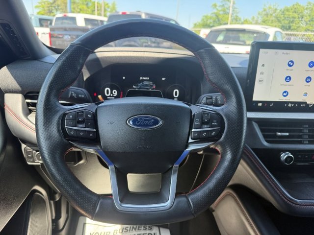 Used 2025 Ford Explorer - photo 37