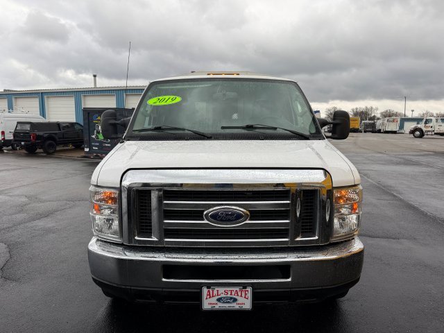 Used 2019 Ford E-350 - photo 5