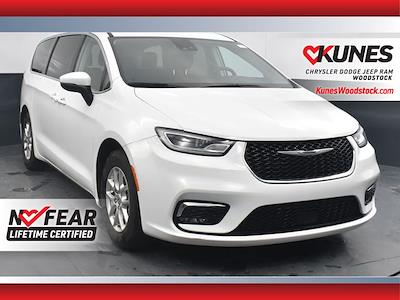 2023 Chrysler Pacifica FWD Minivan for sale #16P1670 - photo 1