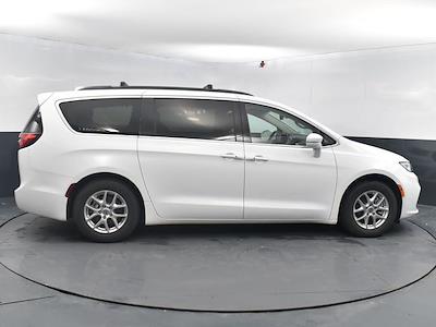 2022 Chrysler Pacifica FWD Minivan for sale #16P1673 - photo 2